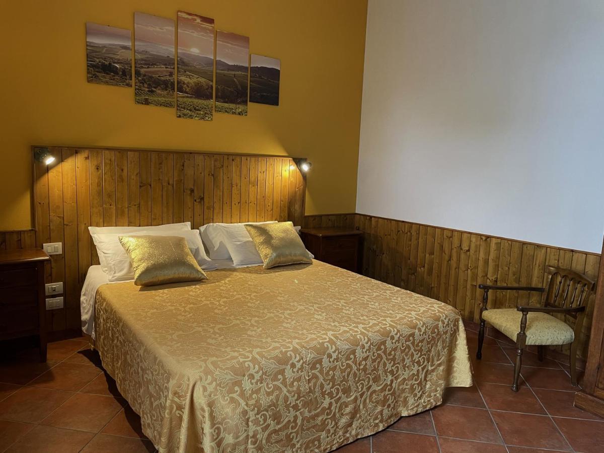 Agriturismo Il Poggiarello Siena Esterno foto